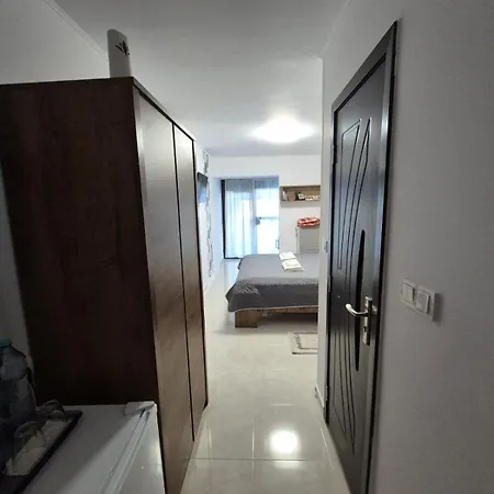 Διαμέρισμα Studio Saturn Saturn